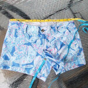 Lilly Pulitzer size 8 Callahan Shorts